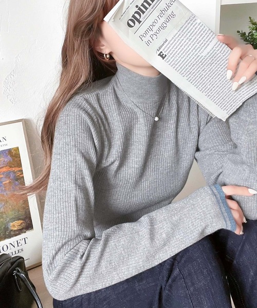 セール】さりげない配色デザインがお洒落。袖W配色×ハイネック