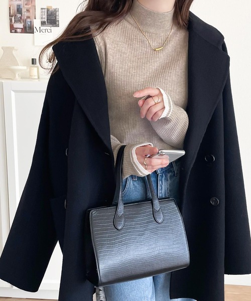 classicalelf(クラシカルエルフ)の「さりげない配色デザインがお洒落。袖W配色×ハイネックリブニットトップス(ニット/セーター・レディース・モカ/アイボリー/ブラック/ホワイト系その他/グレー/ブラック系その他・X-LARGE/SMALL/MEDIUM/LARGE)」の15枚目の写真