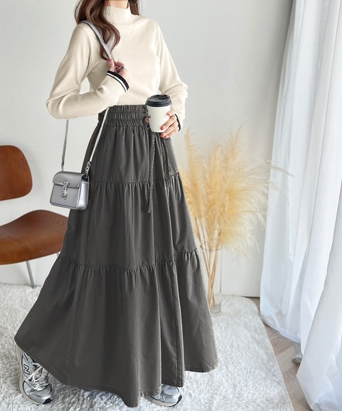 classicalelf(クラシカルエルフ)の「さりげない配色デザインがお洒落。袖W配色×ハイネックリブニットトップス(ニット/セーター・レディース・モカ/アイボリー/ブラック/ホワイト系その他/グレー/ブラック系その他・X-LARGE/SMALL/MEDIUM/LARGE)」の7枚目の写真