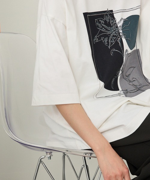 アートグラフィックデザインオーバーサイズ半袖Tシャツ（Tシャツ
