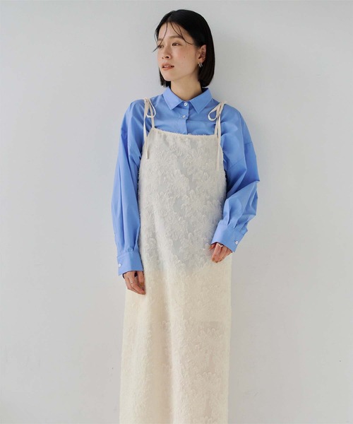 titivate（ティティベイト）の「フラワーフリンジキャミソールワンピース（ワンピース・レディース・オフホワイト/ブラック・M）」の11枚目の写真