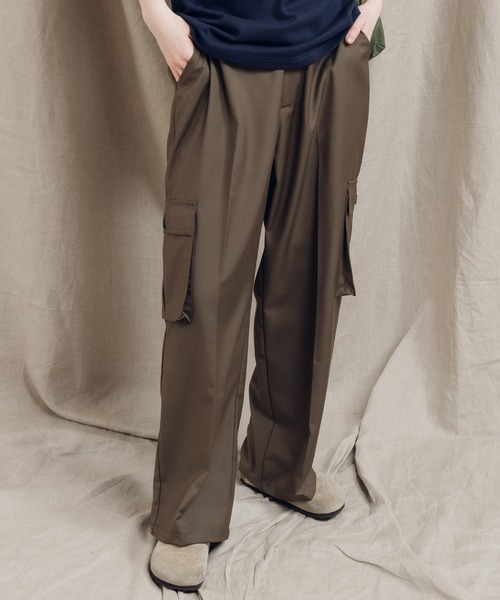 MUHET（ミュエータ）の「カーゴスラックスパンツ（カーゴパンツ・レディース・チャコールグレー/カーキ・SMALL/MEDIUM/X-LARGE）」の6枚目の写真