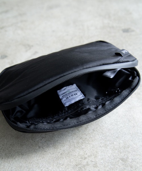 NoiR/ノアール（ノアール）の「NoiR ノアールSquad mini case/スクアッド ミニケース（エコバッグ/サブバッグ・メンズ・ブラック系その他/ブラック・FREE）」の18枚目の写真