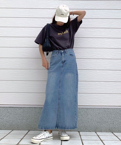 Q（キュー）の「ドライタッチコットンロゴT（Tシャツ/カットソー・レディース・ホワイト/チャコールグレー/ブラック/グレイッシュベージュ・MEDIUM）」の13枚目の写真