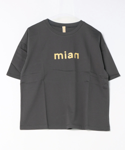 Q（キュー）の「ドライタッチコットンロゴT（Tシャツ/カットソー・レディース・ホワイト/チャコールグレー/ブラック/グレイッシュベージュ・MEDIUM）」の19枚目の写真