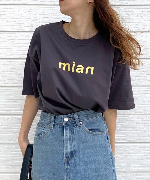 Q（キュー）の「ドライタッチコットンロゴT（Tシャツ/カットソー・レディース・ホワイト/チャコールグレー/ブラック/グレイッシュベージュ・MEDIUM）」の17枚目の写真