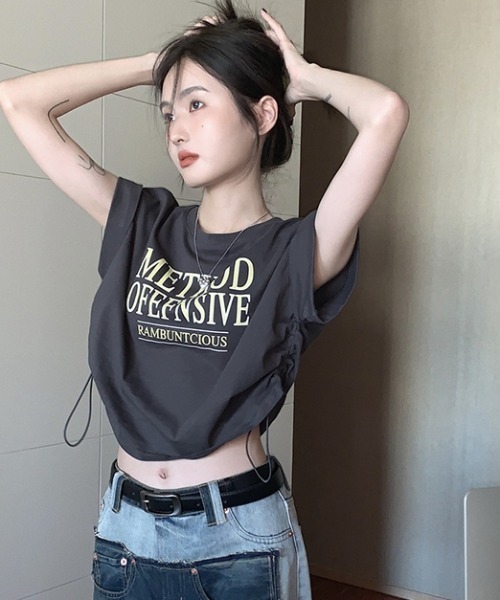 GEMEDA(ジェメダ)の「プリントクロップド半袖Tシャツ(Tシャツ/カットソー・レディース・グレー/グリーン/ホワイト・M)」の4枚目の写真