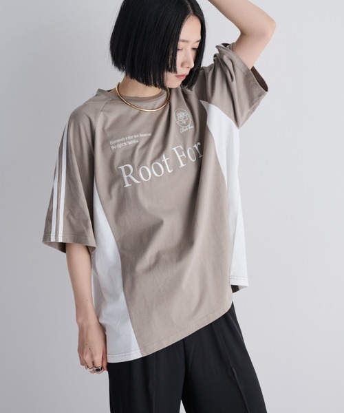 MERLOT(メルロー)の「サイドラインゲームTシャツ(Tシャツ/カットソー・レディース・ホワイト/ベージュ/ネイビー・FREE)」の2枚目の写真