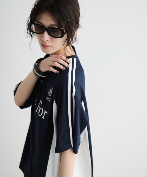 MERLOT(メルロー)の「サイドラインゲームTシャツ(Tシャツ/カットソー・レディース・ホワイト/ベージュ/ネイビー・FREE)」の14枚目の写真