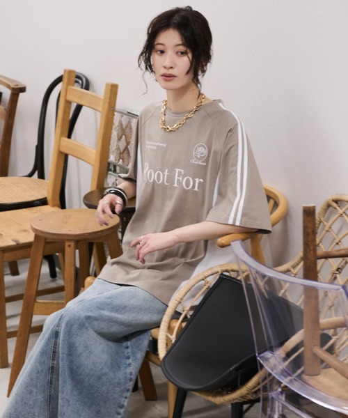 MERLOT(メルロー)の「サイドラインゲームTシャツ(Tシャツ/カットソー・レディース・ホワイト/ベージュ/ネイビー・FREE)」の17枚目の写真