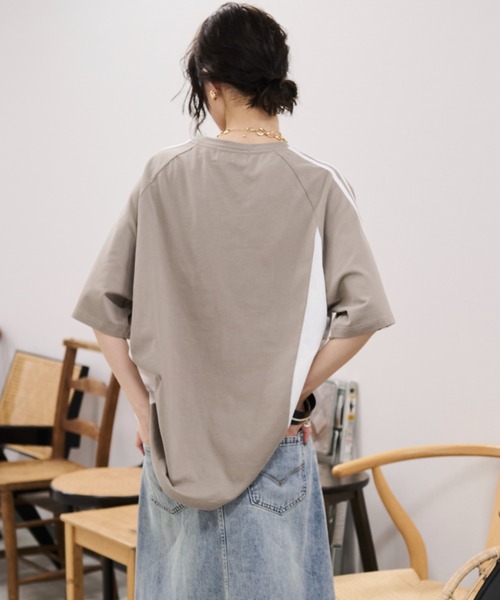 MERLOT(メルロー)の「サイドラインゲームTシャツ(Tシャツ/カットソー・レディース・ホワイト/ベージュ/ネイビー・FREE)」の19枚目の写真