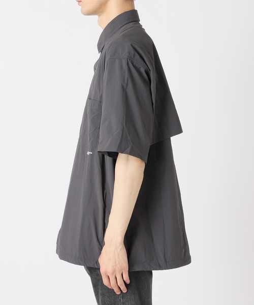 B.C STOCK（ベーセーストック）の「OLIVEDRAB/オーバーシャツ（シャツ/ブラウス・メンズ・スミクロ/グレー/カーキ・MEDIUM/LARGE）」の5枚目の写真