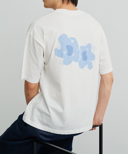 PUBLIC TOKYO(パブリックトウキョウ)の「フラワーアートバックプリントTEE(Tシャツ/カットソー・メンズ・ブラック/ブルー/ホワイト・1/2)」の10枚目の写真