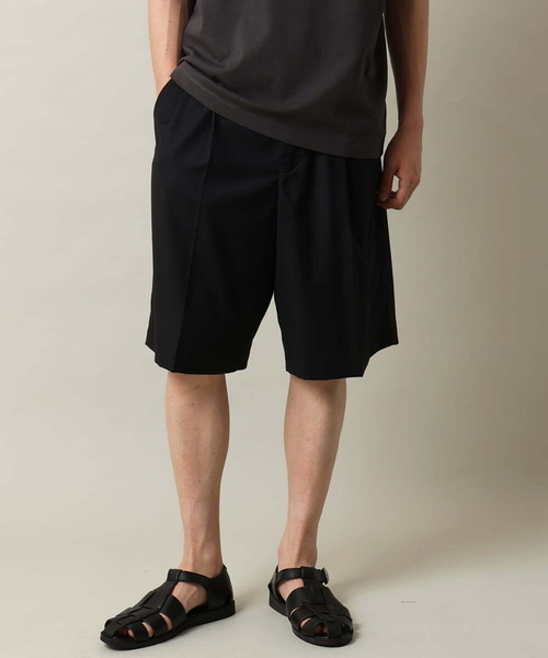 a.v.v（アーヴェヴェ）の「【接触冷感】2タックハーフパンツ（その他パンツ・メンズ・ブラック/ベージュ・48/46/44/50）」の2枚目の写真