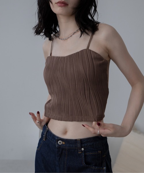 VACANCY(ヴァカンシー)の「ウェーブパイピングカップ付キャミソール(キャミソール・レディース・ブラック/ホワイト/ブラウン/レッド・FREE/LARGE/MEDIUM/SMALL)」の19枚目の写真