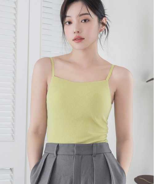 tu-hacci（ツーハッチ）の「【170万枚突破！】おしゃれもブラもね。BRAmoneなら一枚でナチュ盛りが叶う！胸元隠しリブレースキャミソール（ノンワイヤーtype）（キャミソール・レディース・アッシュブラウン/ブラック/ライム/チャコールグレー・L/MG/M/SG/S/XL/LG）」の4枚目の写真