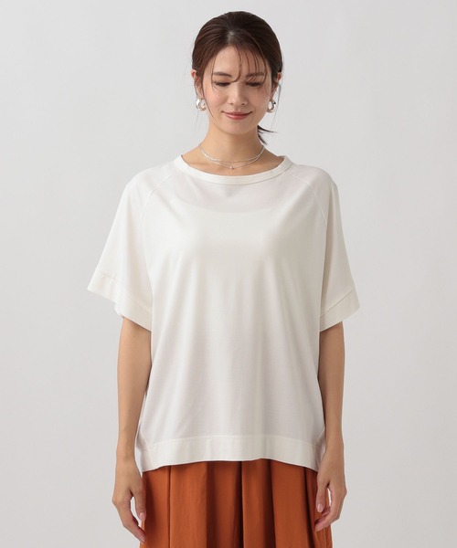 Elura(エルーラ)の「<梅雨時期でも快適>落ち感クループルオーバー(Tシャツ/カットソー・レディース・ライトブルー/ホワイト/ネイビー・FREE)」の13枚目の写真