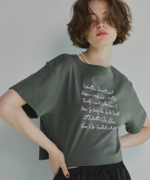 Unitage(ユニテージ)の「プリントショートTEE(Tシャツ/カットソー・レディース・カーキ/ホワイト/ブラック・FREE)」の3枚目の写真