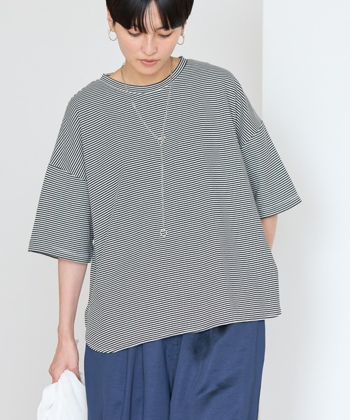 AMERICAN HOLIC(アメリカンホリック)の「接触冷感裾ラウンドカットプルオーバー(Tシャツ/カットソー・レディース・オフホワイト/ブラック/イエロー系その他/ブラック系その他4/ピンク系その他/ブルー系その他・M/L)」の3枚目の写真