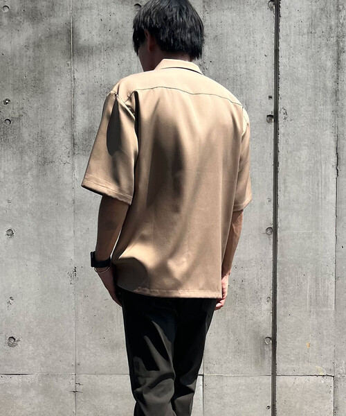 COMME CA ISM（コムサイズム）の「ファンクショナル バイカラー コンビ 羽織シャツ（シャツ/ブラウス・メンズ・グレー/ベージュ・MEDIUM/LARGE）」の19枚目の写真