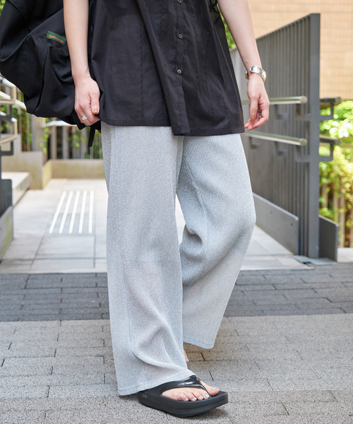 Spick & Span(スピックアンドスパン)の「ラメセミワイドイージーパンツ(その他パンツ・レディース・シルバー/ブラック/ゴールド・36/38)」の18枚目の写真