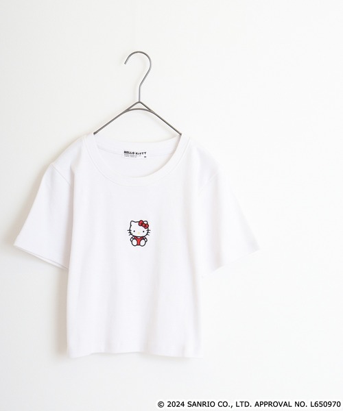 sanrio(サンリオ)の「サンリオキャラクターズ フライスチビTシャツ(Tシャツ/カットソー・レディース・サックスブルー/アイボリー/ホワイト系/ブラック/ライトピンク/ブルー系その他/ホワイト/オートミール/ブラック系/ホワイト系その他・M/L)」の4枚目の写真