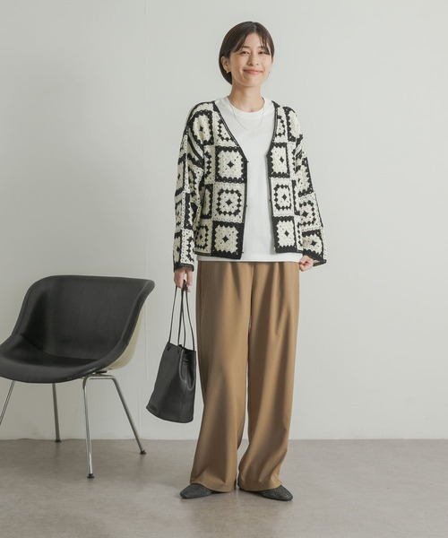 URBAN RESEARCH DOORS(アーバンリサーチドアーズ)の「ドライタッチイージーパンツ(その他パンツ・レディース・ブラック/キャメル・MEDIUM)」の17枚目の写真