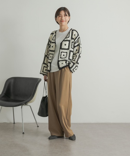 URBAN RESEARCH DOORS(アーバンリサーチドアーズ)の「ドライタッチイージーパンツ(その他パンツ・レディース・ブラック/キャメル・MEDIUM)」の16枚目の写真