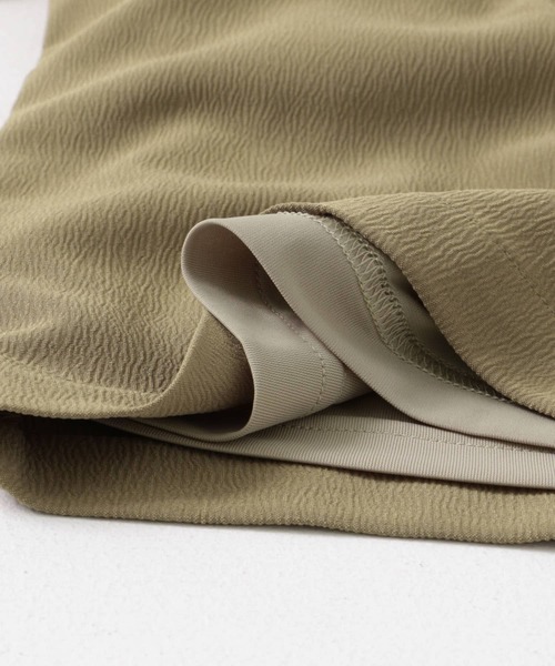 URBAN RESEARCH DOORS(アーバンリサーチドアーズ)の「ドライタッチイージーパンツ(その他パンツ・レディース・ブラック/キャメル・MEDIUM)」の5枚目の写真