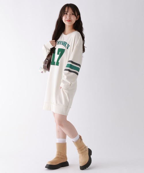 repipi armario（レピピ アルマリオ）の「ユニフォームワンピース（ワンピース・キッズ・ブルー/アイボリー/スミクロ・SMALL/MEDIUM/LARGE）」の9枚目の写真