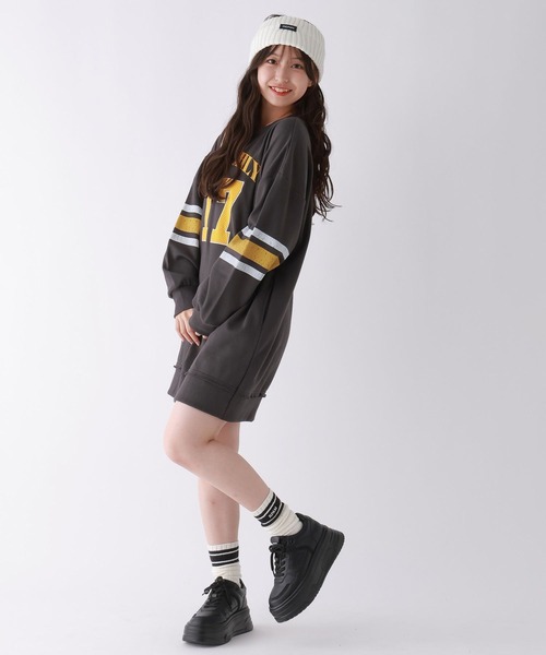 repipi armario（レピピ アルマリオ）の「ユニフォームワンピース（ワンピース・キッズ・ブルー/アイボリー/スミクロ・SMALL/MEDIUM/LARGE）」の12枚目の写真