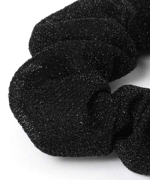 LAKOLE（ラコレ）の「ラメニットシュシュ / 112087（シュシュ・レディース・ブラック/ベージュ/その他1・FREE）」の6枚目の写真