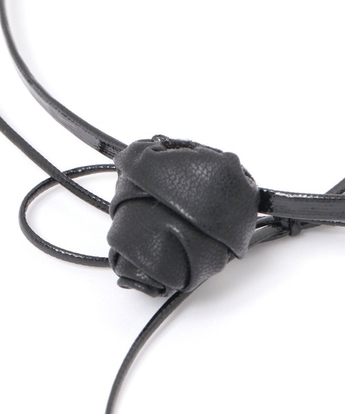 LOWRYS FARM(ローリーズファーム)の「フラワー2Pリボンチョーカー 144389(チョーカー・レディース・ブラック/グレー・FREE)」の6枚目の写真
