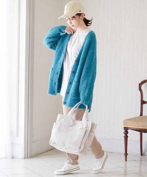 ikka（イッカ）の「ブークレーVネックカーディガン（カーディガン/ボレロ・レディース・ベージュ/イエロー/ライトグレー/ダークオリーブ・L/M/S）」の15枚目の写真