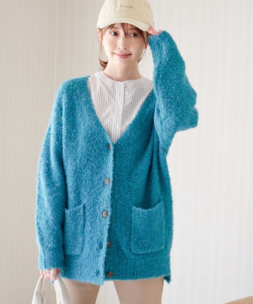 ikka（イッカ）の「ブークレーVネックカーディガン（カーディガン/ボレロ・レディース・ベージュ/イエロー/ライトグレー/ダークオリーブ・L/M/S）」の5枚目の写真