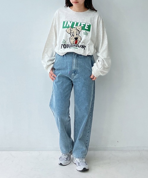 AS KNOW AS plus（アズノゥアズプラス）の「◇サガラ刺繍 ドッグプリントロンT（Tシャツ/カットソー・レディース・ネイビー/オフホワイト/オートミール/スミクロ・FREE）」の9枚目の写真