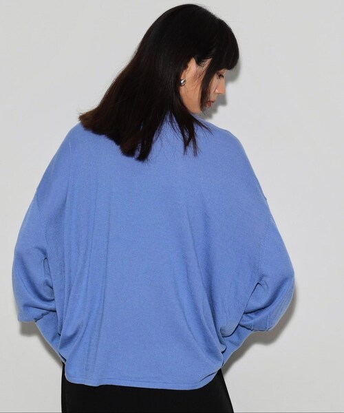 GALLEST（ギャレスト）の「◆サイドシャーリングハイネックニット（ニット/セーター・レディース・ブラック/ライトブルー/ライトオレンジ系/ホワイト系・38）」の8枚目の写真