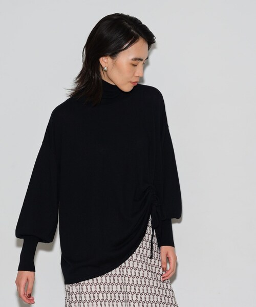 GALLEST（ギャレスト）の「◆サイドシャーリングハイネックニット（ニット/セーター・レディース・ブラック/ライトブルー/ライトオレンジ系/ホワイト系・38）」の16枚目の写真