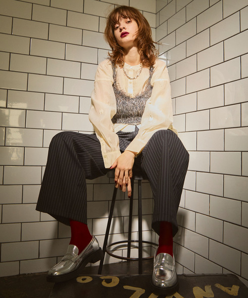 ELLEgirl(エルガール)の「マーベルトデザインワイドパンツ【ELLEgirl/エル ガール】(その他パンツ・レディース・グレー/ネイビー・S/M)」の19枚目の写真