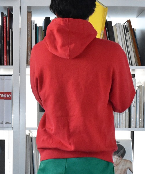 Champion（チャンピオン）の「【ヴィンテージ古着】Champion ロゴ刺繍 パーカー（パーカー・メンズ・レッド・MEDIUM）」の3枚目の写真