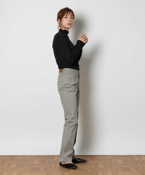 Right-on（ライトオン）の「【Sweet Camel】ニジュウオリストレッチストレート（その他パンツ・レディース・グレー/その他1・SS/S/M/L）」の4枚目の写真