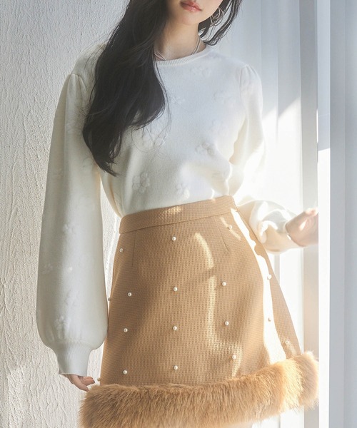 SAISON DE PAPILLON（セゾンドパピヨン）の「フラワーモチーフ裏起毛ニットプルオーバー（ニット/セーター・レディース・ネイビー/ピンクベージュ/アイボリー・M/L）」の14枚目の写真