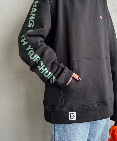 CHUMS（チャムス）の「【WEB限定】[CHUMS/チャムス] HWYC 袖プリント オーバーサイズスウェットパーカー（パーカー・レディース・グレー/ブラック・M/L）」の20枚目の写真