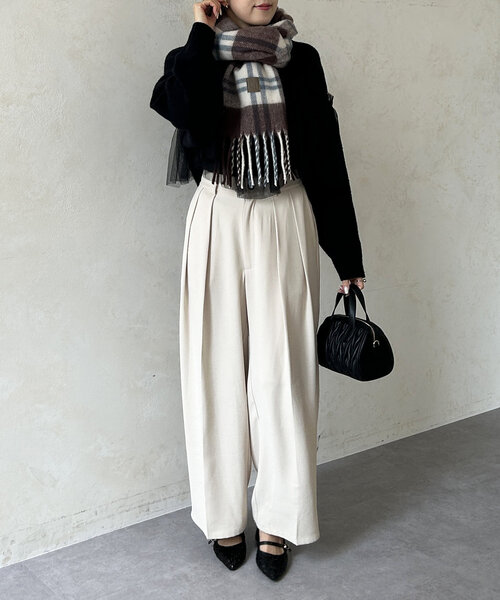 Thevon（ゼボン）の「ボリュームカラーマフラー（マフラー・レディース・モカ/ライトグレー/ブラウン/オフホワイト・FREE）」の21枚目の写真