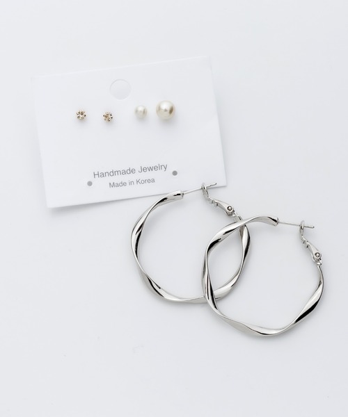 ciite'(シーテ)の「ねじりピアス × パールピアス 3ピアスセット (両耳用)(ピアス(両耳用)・レディース・ゴールド/シルバー・FREE)」の2枚目の写真