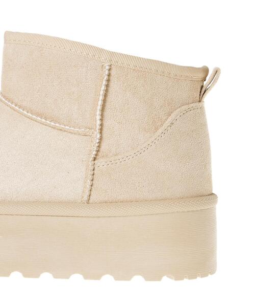 INGNI（イング）の「厚底ムートンブーツ（ブーツ・レディース・ベージュ/ブラック・S/M/L/LL）」の13枚目の写真