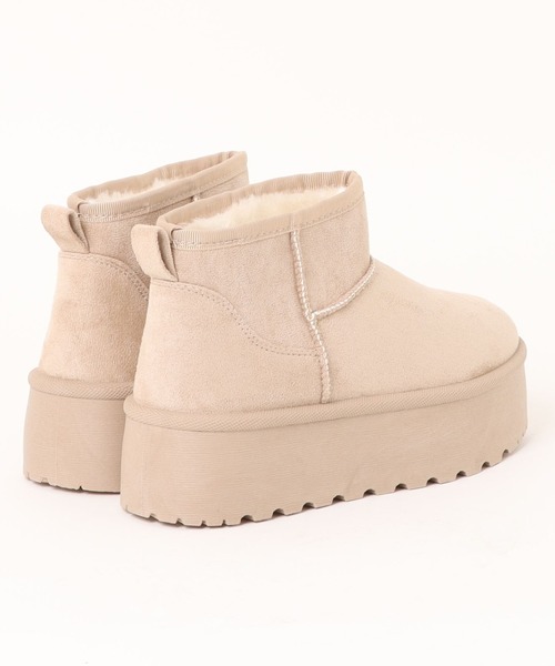 INGNI（イング）の「厚底ムートンブーツ（ブーツ・レディース・ベージュ/ブラック・S/M/L/LL）」の6枚目の写真