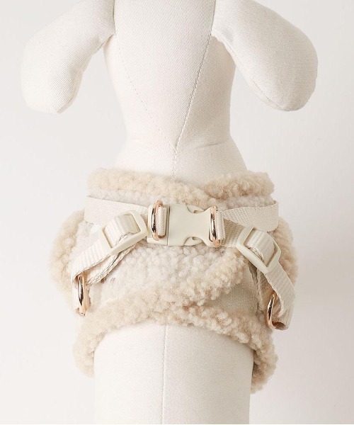 【新品未使用】moncheri ひつじさん柄ハーネス＋リードSET Sサイズ セール】ひつじさん柄ハーネス＋リードSET（リード/ハーネス