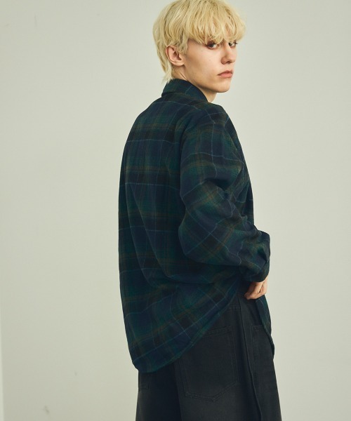 Shoowtime（ショウタイム）の「Regular color flannel check shirt / レギュラーカラーフランネルチェックシャツ（シャツ/ブラウス・メンズ・ネイビー/グリーン系・LARGE/MEDIUM/X-LARGE）」の6枚目の写真