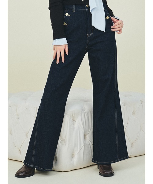 LILY BROWN(リリーブラウン)の「【WEB限定00サイズ】ストレッチフレアデニムパンツ(デニムパンツ・レディース・ブルー/ベージュ/インディゴブルー・0/1)」の2枚目の写真